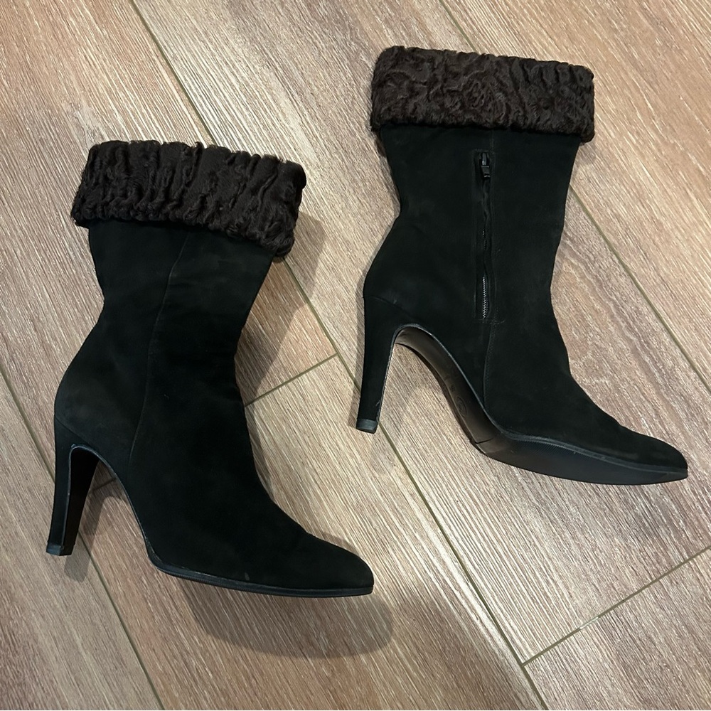 Chanel Black Heeled Boots with Stiletto Heel and Folded Cuff - Picture 1 of 11